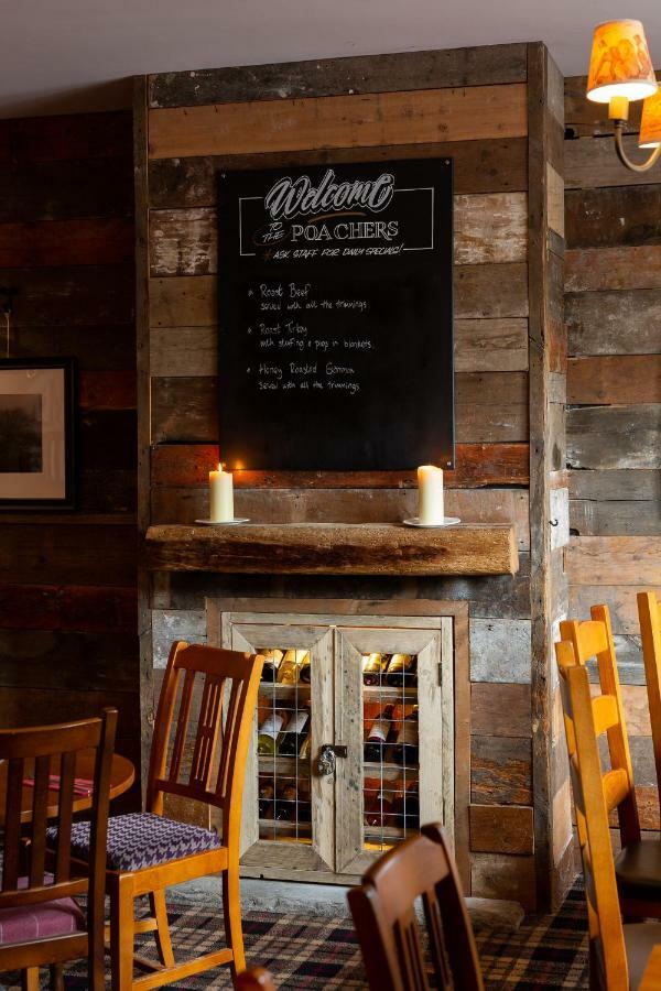 The Poacher Inn Хук Экстерьер фото
